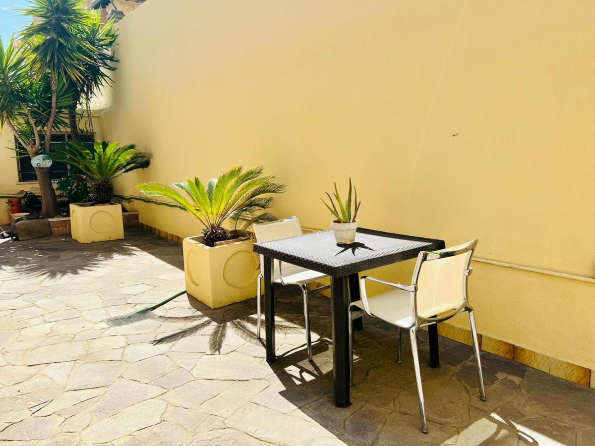 Surf House Apartamento Lido di Ostia Exterior foto